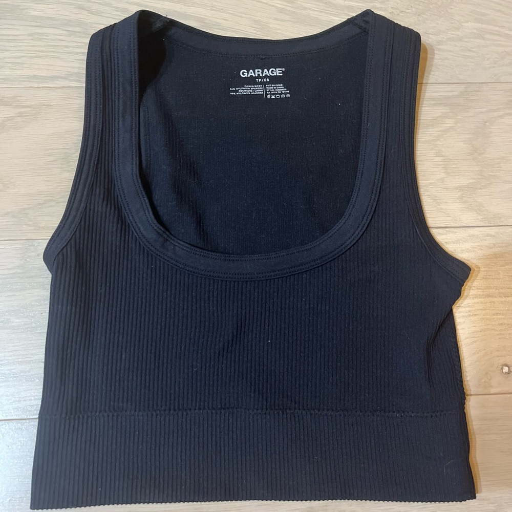 Garage U-Neck Cropped Tank Top in Black